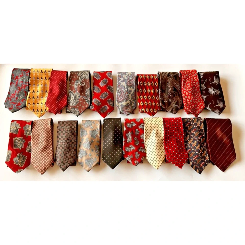 Vintage Men's SILK Ties Lot Of 20 - Classic Paisley Geometric Polka Dot Variety
